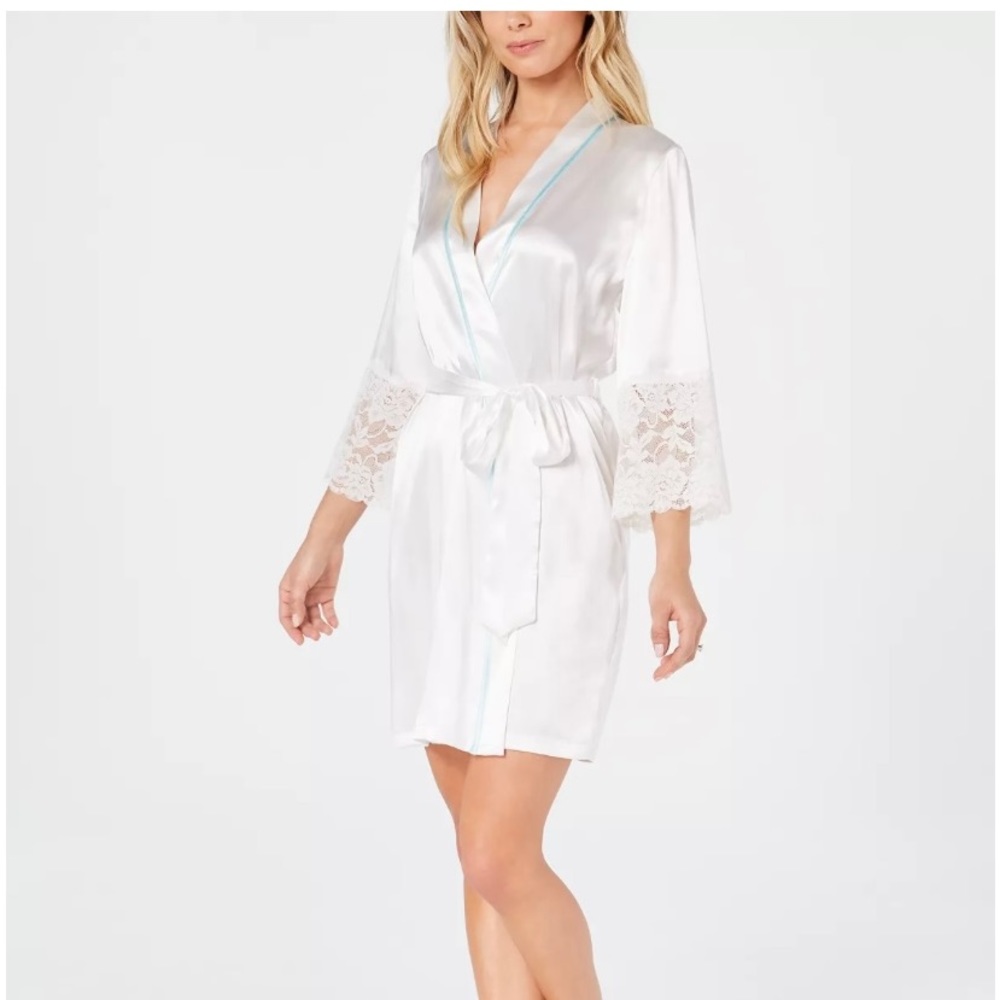 “The Bride” Short Satin Wrap L/XL